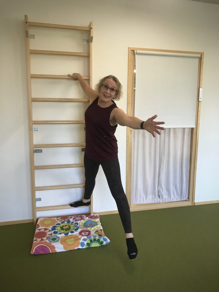 Jyvälän liikunnanohjaaja Heidi Laineen esittelykuva